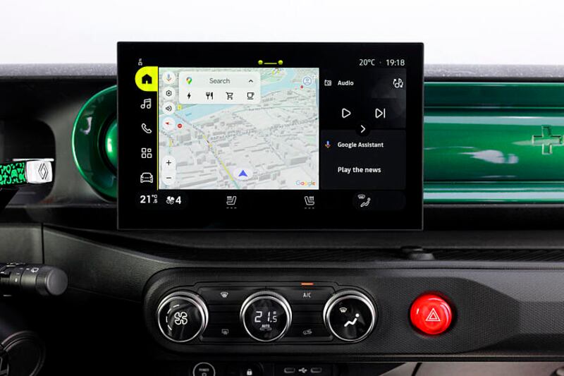 Nuova Renault Twingo E-Tech: guarda la gallery 10