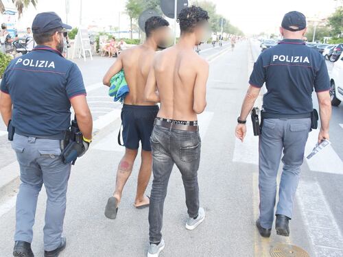 Rimini, altro stupro in spiaggia: fermato un 34enne marocchino