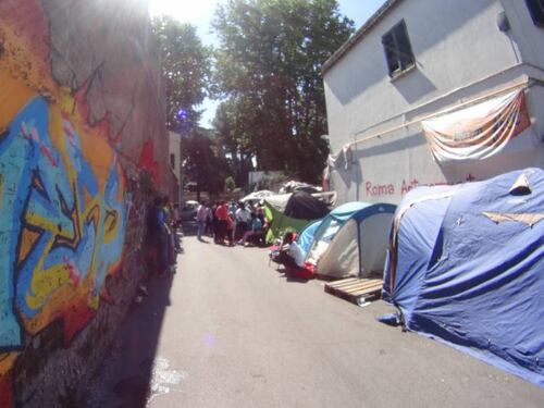 Maxi-centro migranti a Tiburtina: a Roma scoppia la polemica