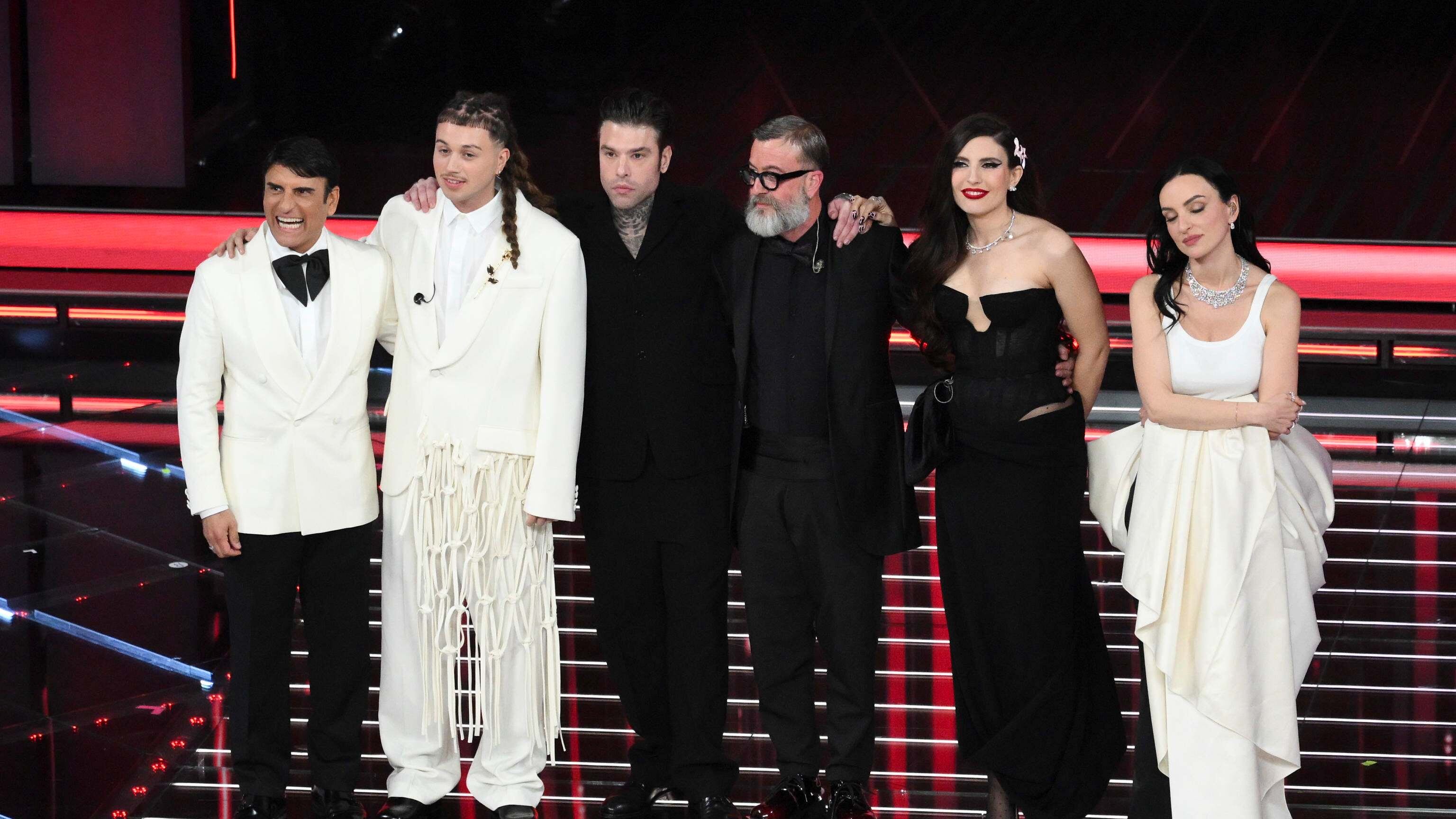 Sanremo 2026, gli ascolti della finale. Conti: "Ho chiesto io di passare il testimone a De Martino". Sal Da Vinci: "Sì all’Eurovision"