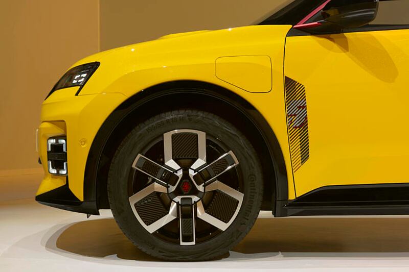 Renault 5 E-TECH Electric: guarda tutte le foto 4