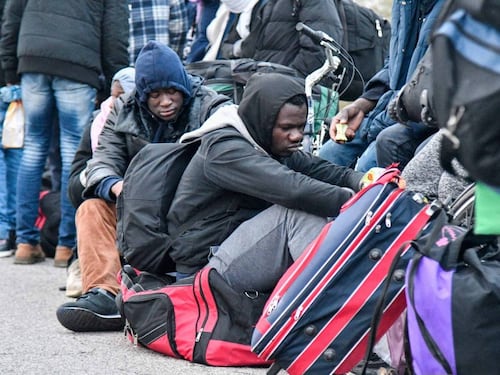 Alla gogna perché contro i profughi: tutti assolti