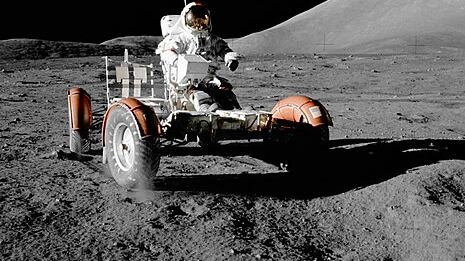 "Mamma mia": il primo automobilista che sgommò sulla Luna
