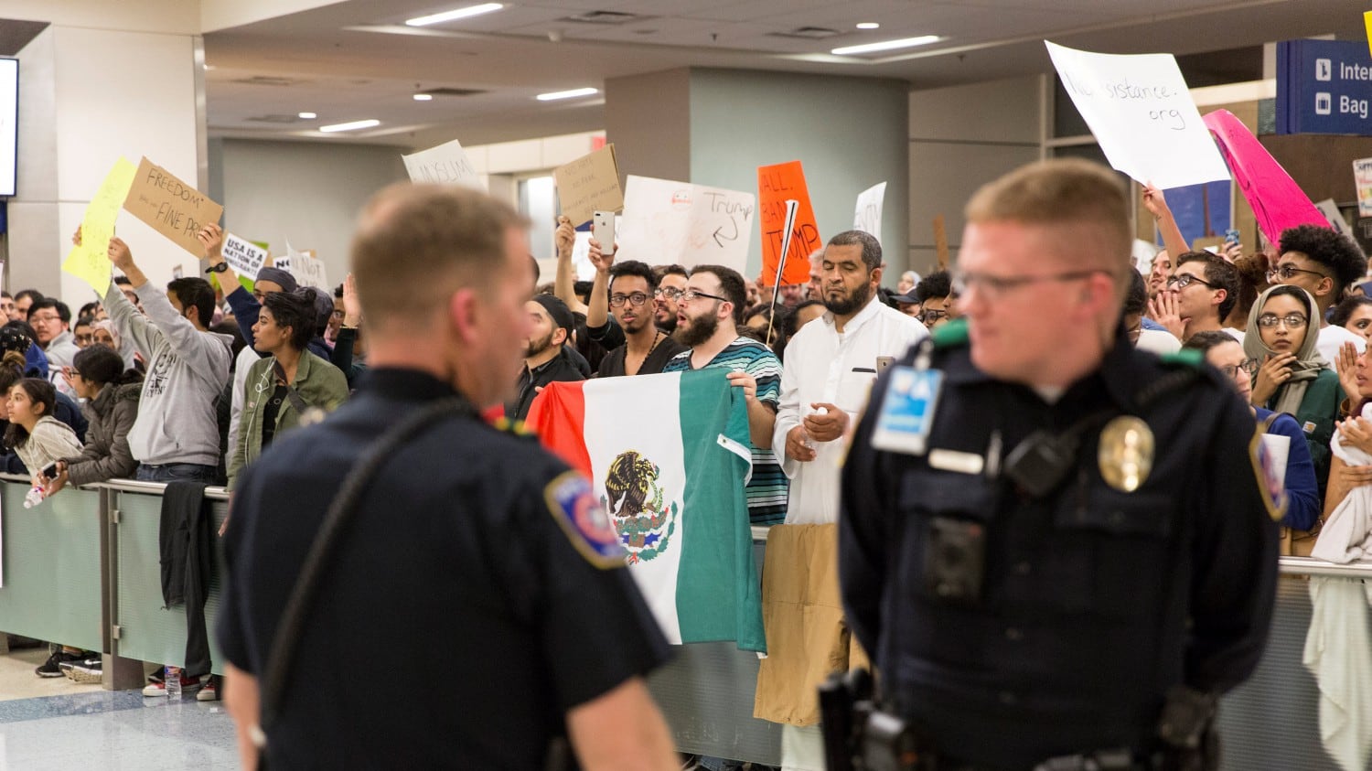 Rifiutato l'ingresso ad insegnante musulmano: polemica negli Usa