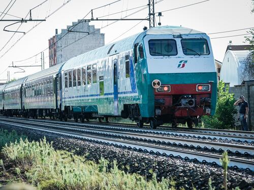 Allerte automatiche e blocco dei convogli: la rincorsa tecnologica contro l'errore umano