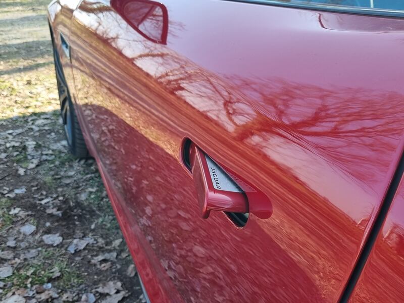 Jaguar F-Type 75 P450, le foto di un gioiello in via di estinzione 14