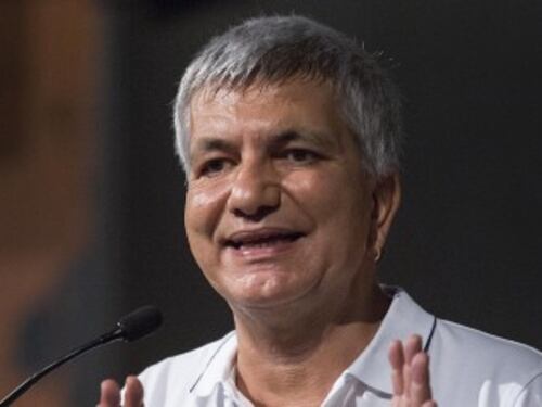 Vendola contro Ratzinger: "Testo mediocre come libro per esorcisti"