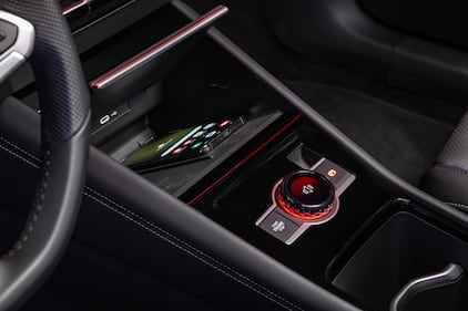 Volkswagen Tiguan 2024: guarda tutte le foto 15