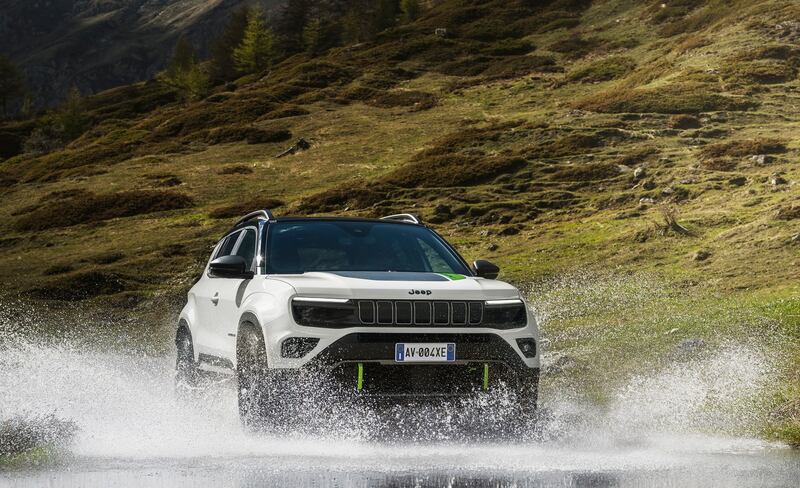 Jeep Avenger 4xe, guarda la gallery 11