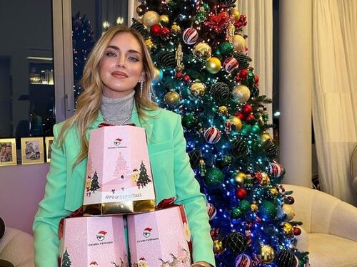 "Mossa buonista", "Beneficienza tarocca". Bufera sul pandoro di Ferragni