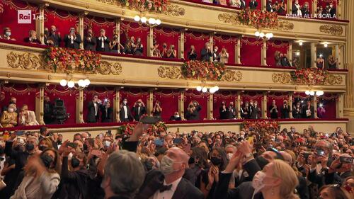 Il presidente Sergio Mattarella al teatro alla Scala 7