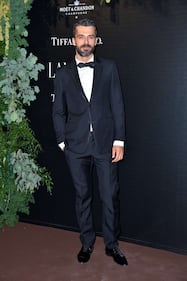 Luca Argentero con il cast del film "Al posto tuo" 18