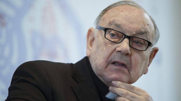 Omosessualità, il futuro cardinale Fernando Sebastian Aguilar afferma: "è una deficienza sessuale"