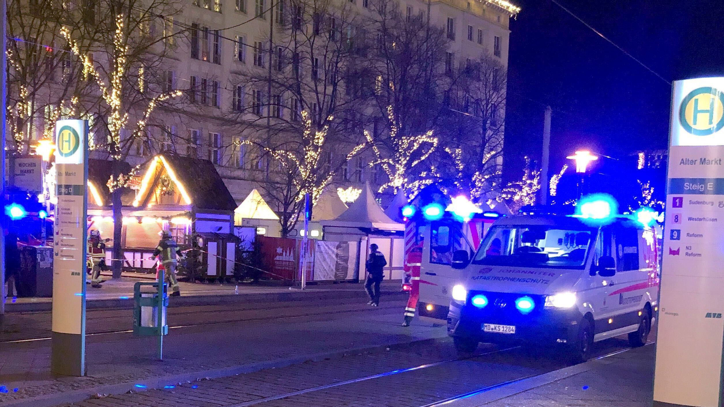 Attentato a Magdeburgo, 5 morti e oltre 200 feriti: "Zig zag di 400 metri per colpire tutti"