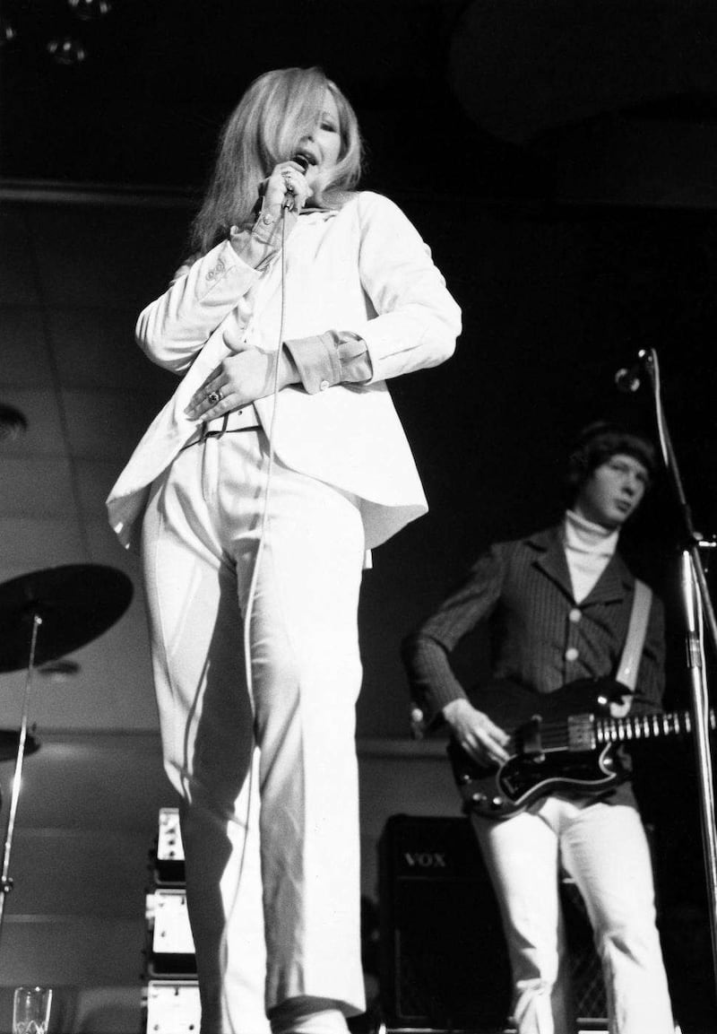 Patty Pravo, icona sexy ieri e oggi 25