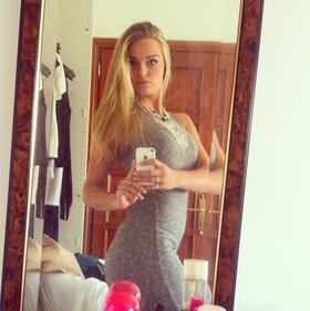 Mercedesz Henger, costume hot su Instagram 38