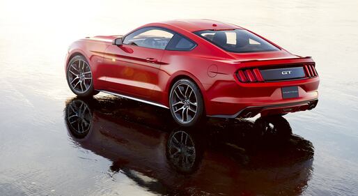 Ford Mustang VI: la "pony car" piace anche in Europa 2