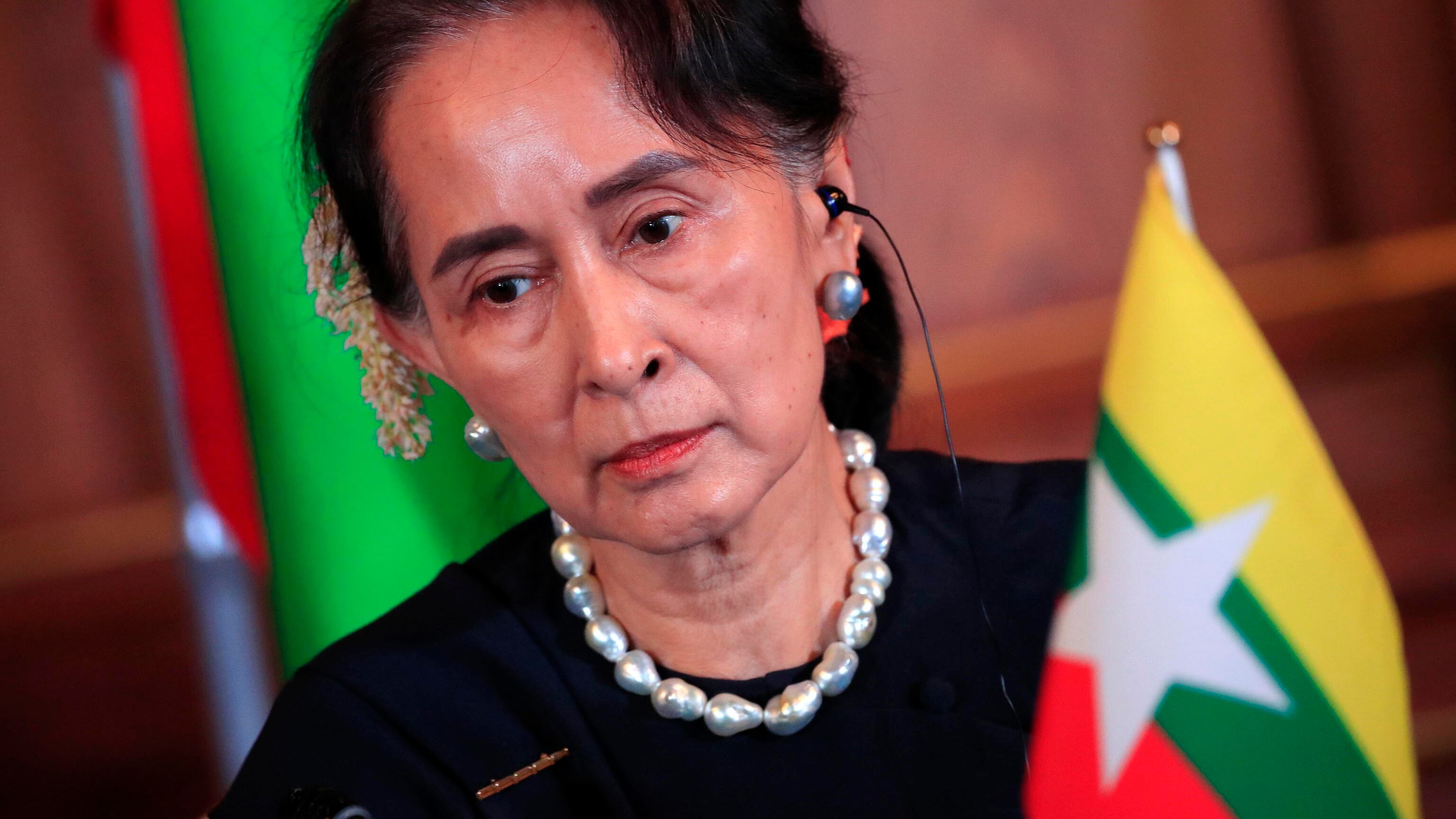 Myanmar, grazia parziale per la leader dell'opposizione Aung San Suu Kyi