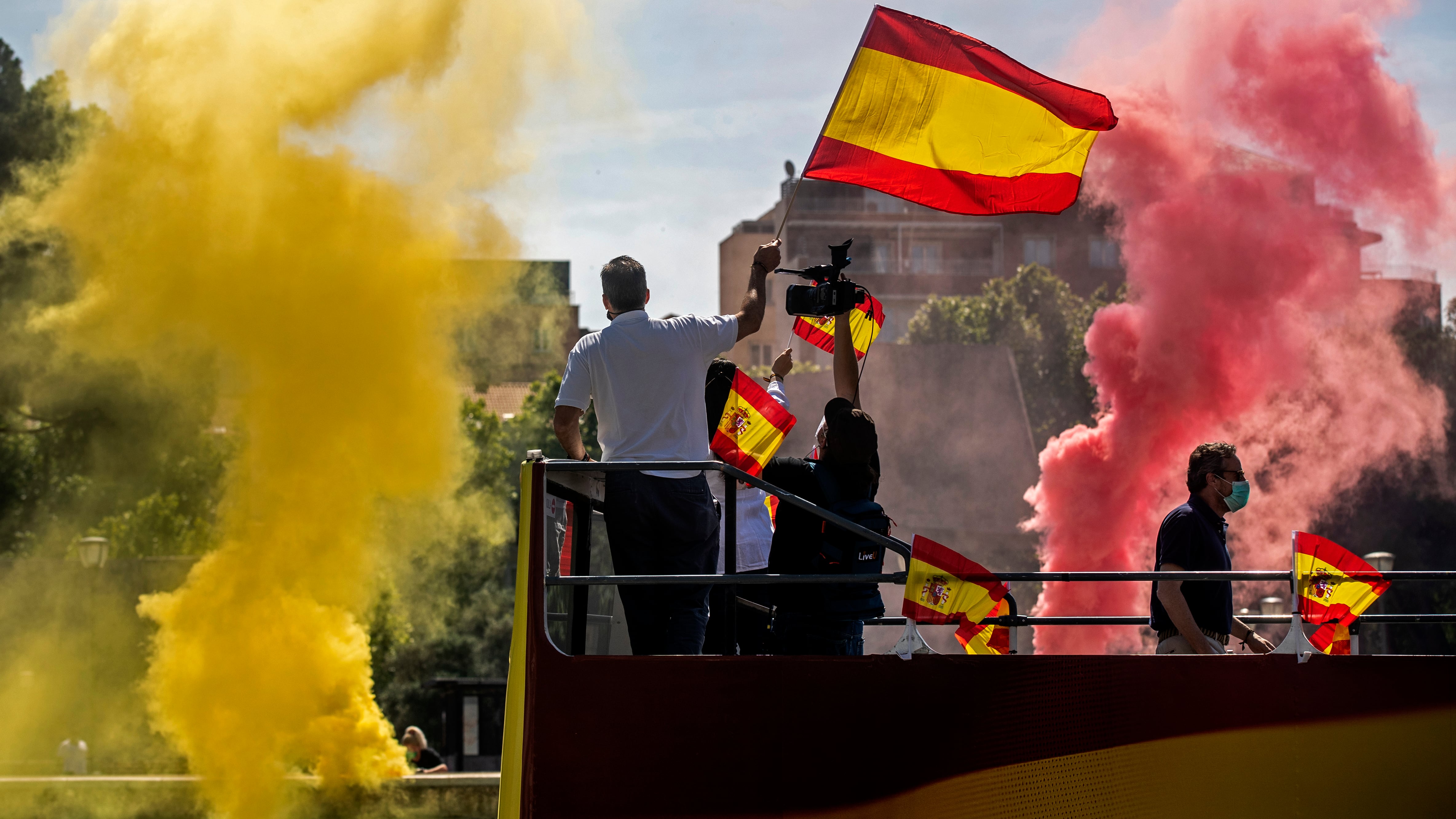 La metamorfosi dei sovranisti per prendersi l'Ue