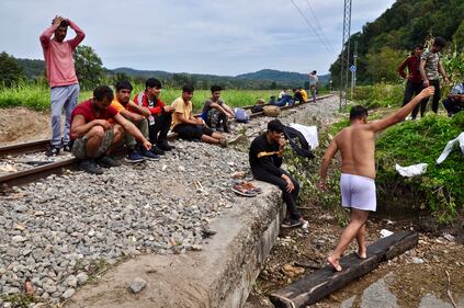 I migranti bloccati in Bosnia 9