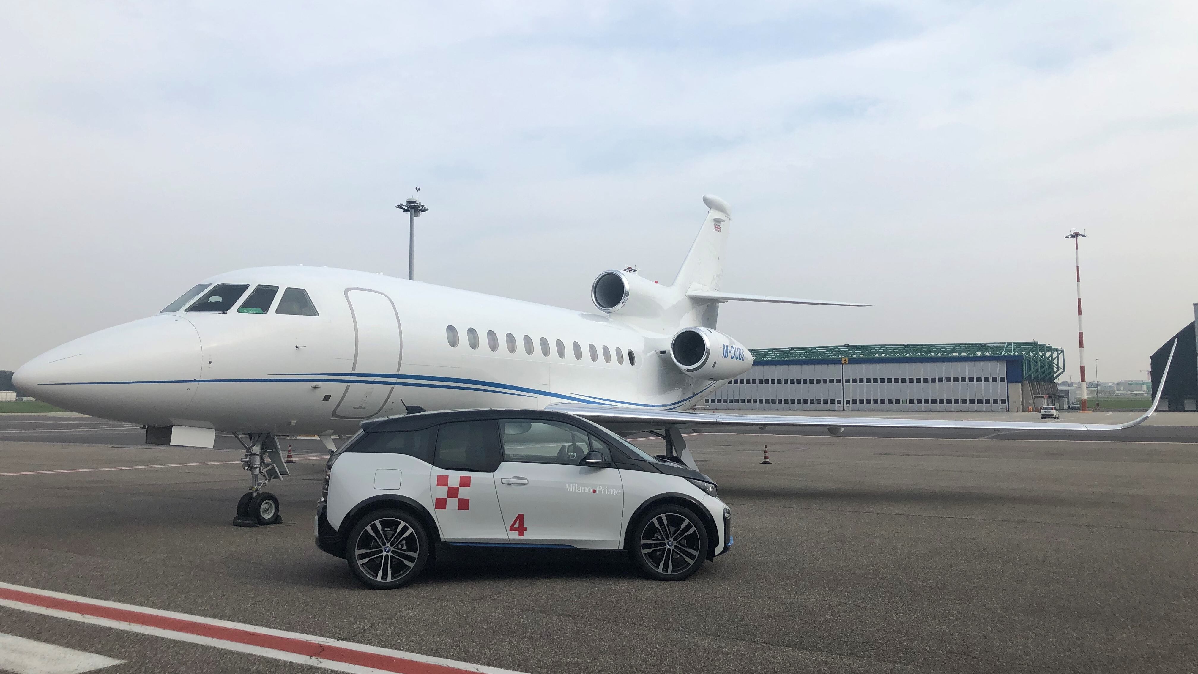 Voli business, a Linate Prime arrivano le Bmw i3 "full electric" per la mobilità sostenibile