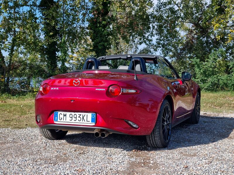 Mazda MX-5 2023: guarda la la gallery della sportiva più accessibile in commercio 8