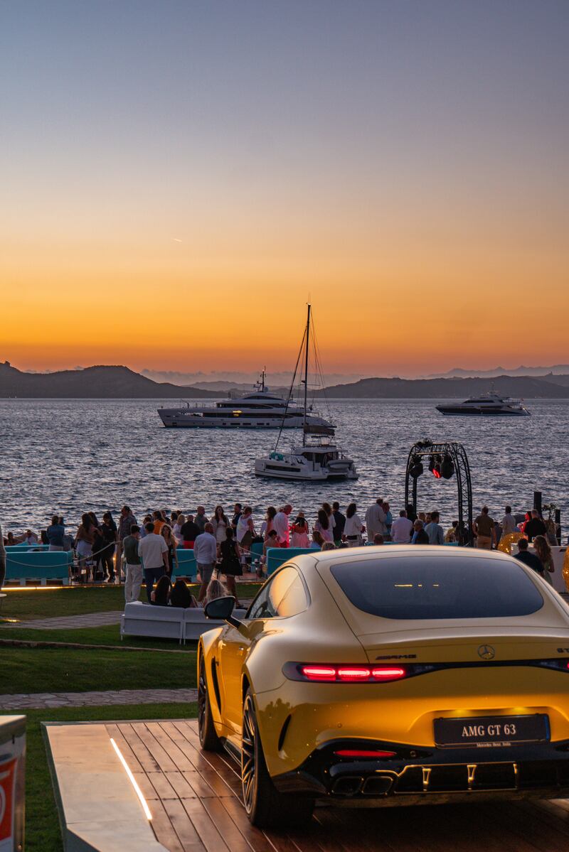 Il lusso di Mercedes in Costa Smeralda 10