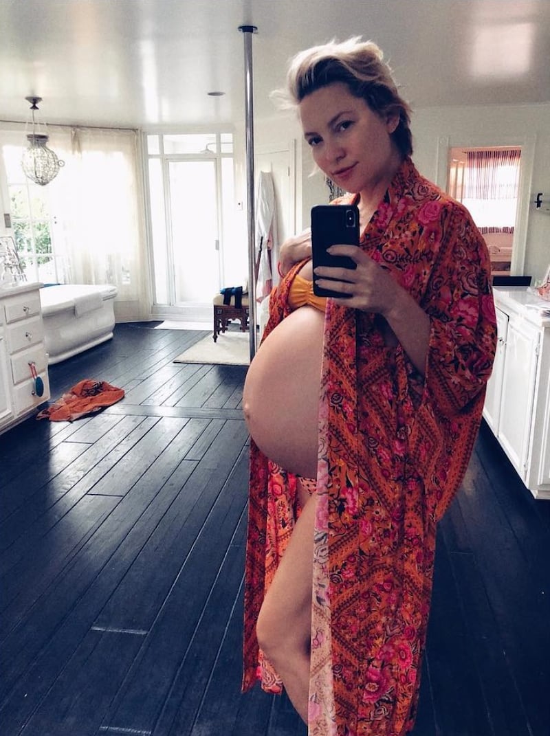 Kate Hudson dalla gravidanza al parto: foto 5