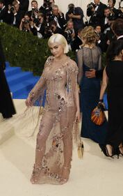Met Gala 2017, i look più sexy 19