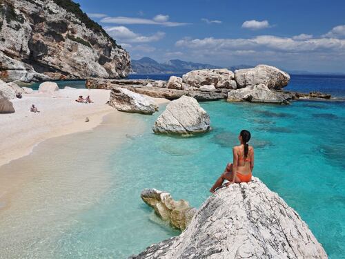 I turisti riscoprono la "grande bellezza" dell'estate italiana