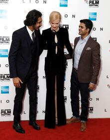 Anche Nicole Kidman con lo spacco inguinale 24