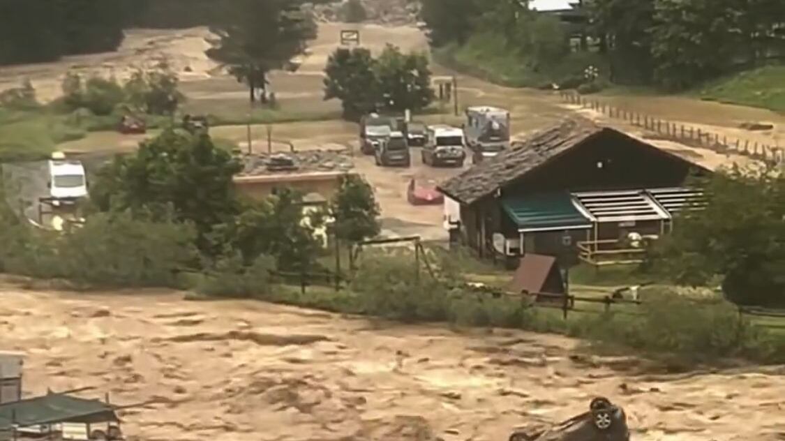 Grave maltempo in Valle d'Aosta: frane e torrenti esondati isolano le comunità