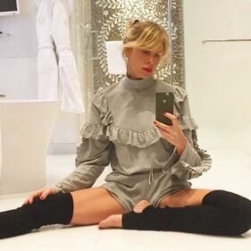 Alessia Marcuzzi, ricami seducenti sui social 7