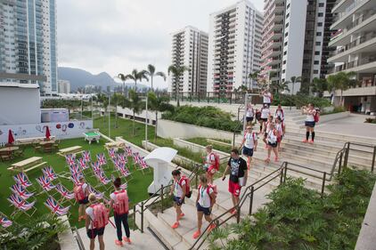 Rio, la vita degli atleti nel villaggio olimpico 1