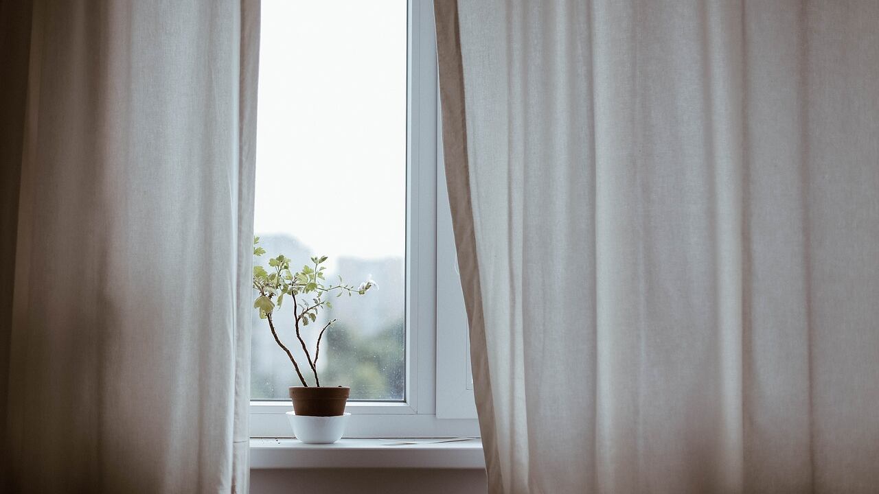 L'aria di casa è più pericolosa di quella all'aperto: ecco perché