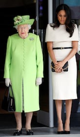 Meghan Markle raggiante con la Regina 10