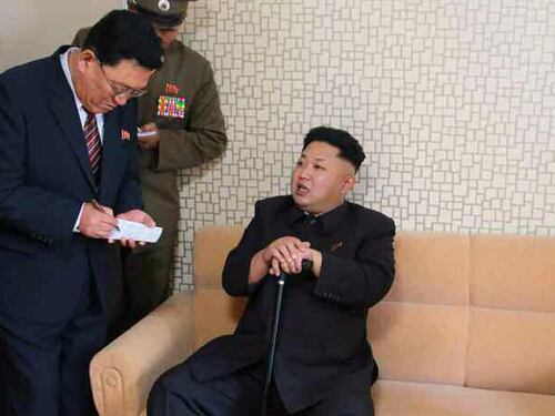 Kim Jong-Un torna a mostrarsi in pubblico