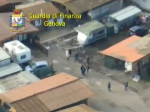 Genova, operazione nei campi rom: sequestrati beni per 9 milioni di euro