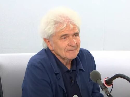 Francia, accoltellato alla gola regista Alain Francon