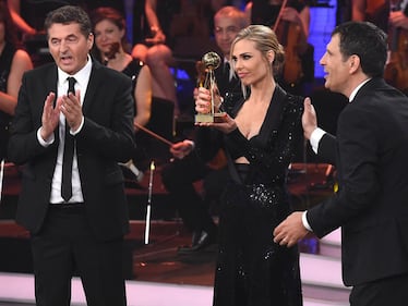 Ilary Blasi, le foto della sexy conduttrice 19