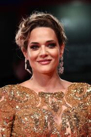 Il red carpet di Venezia brilla con Laura Chiatti 7