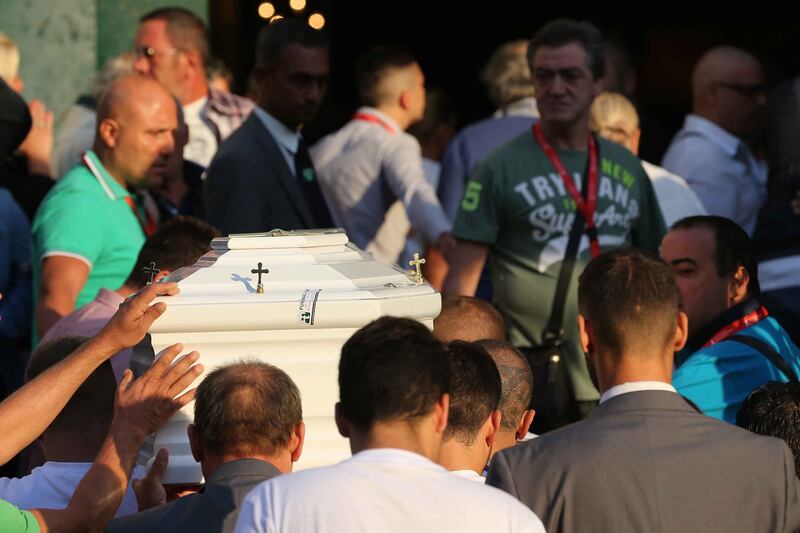 Il rione Sanità ricorda Genny, morto a 17 anni 11