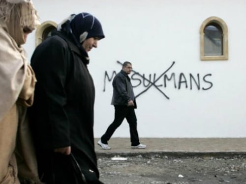 Dopo Parigi, la guerra globale rischia di diventare civile