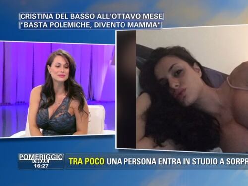 Cristina Del Basso, incinta e sexy: "Voglio vestaglie hot per il parto"