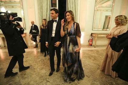 Il ministro Boschi incanta tutti alla prima del teatro San Carlo 8