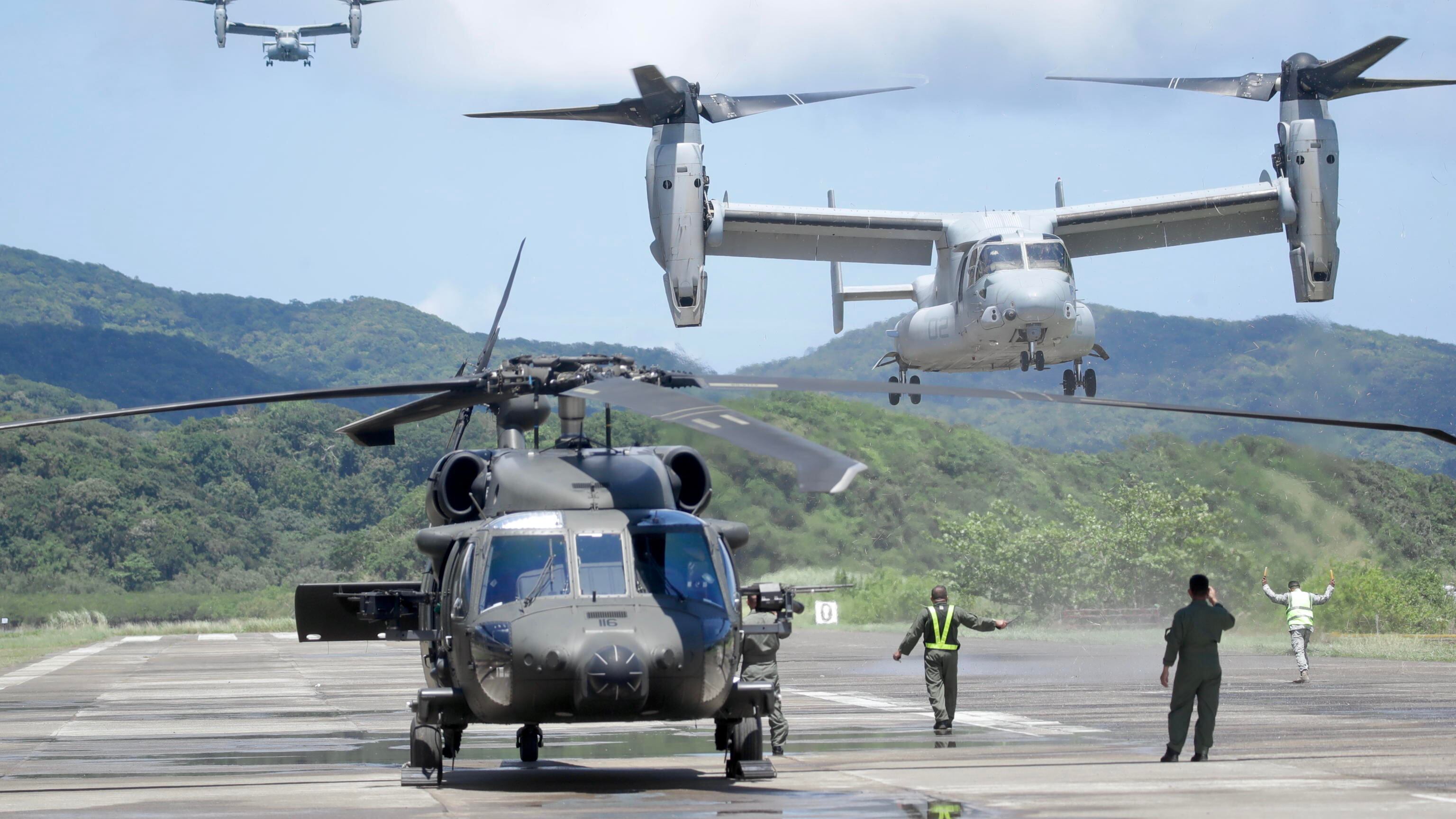 "Bare volanti" ancora in cielo: cosa succede al V-22 Osprey Usa