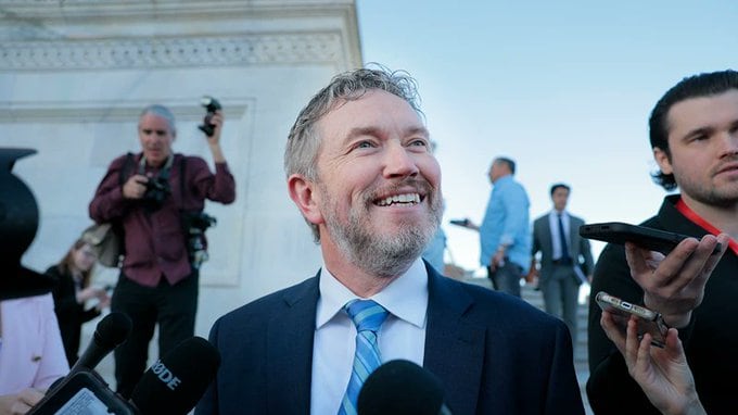 Thomas Massie: chi è il maverick del Gop che Trump vuole fuori dalla corsa per il 2026