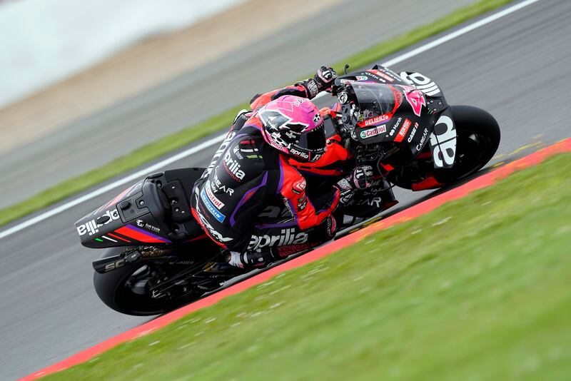 MotoGP, Espargaro beffa Bagnaia e trionfa a Silverstone: le immagini più belle della gara 8