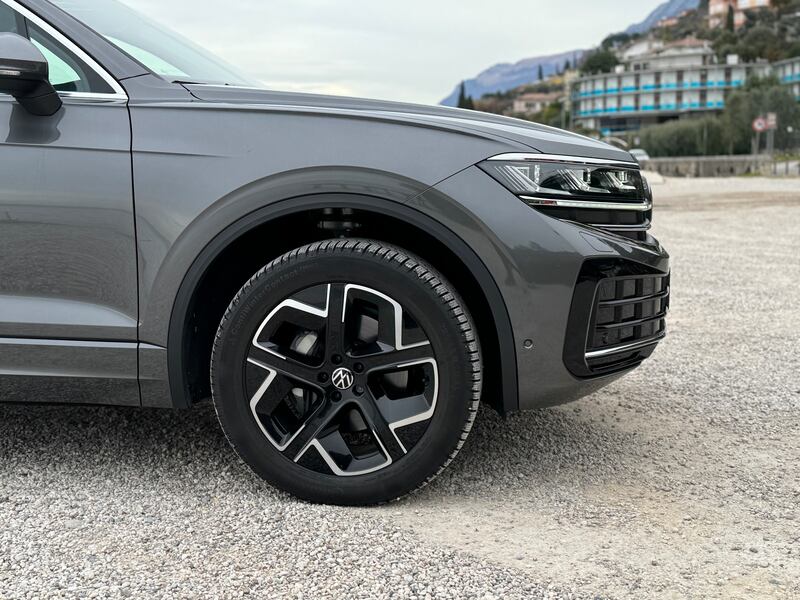 Nuova Volkswagen Touareg 2024, guarda la gallery del nuovo SUV  6