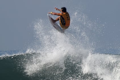 2018 World Surf League: i surfisti tra le onde 14